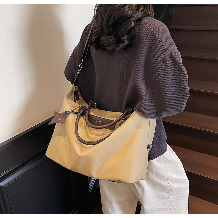 Women's large-capacity short-distance business trip light luggage bag, men's hand-held carry-on bag, sports and fitness bag, crossbody bag details Picture