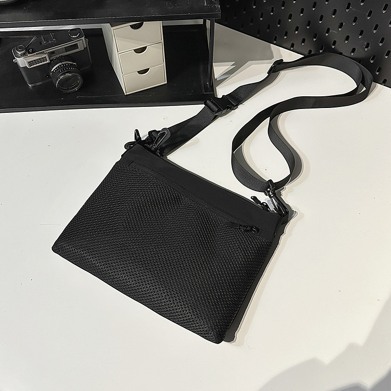 New trendy outdoor sports crossbody bag, men's Instagram simple single-shoulder small backpack, cool and versatile couple single-shoulder bag Specification drawing