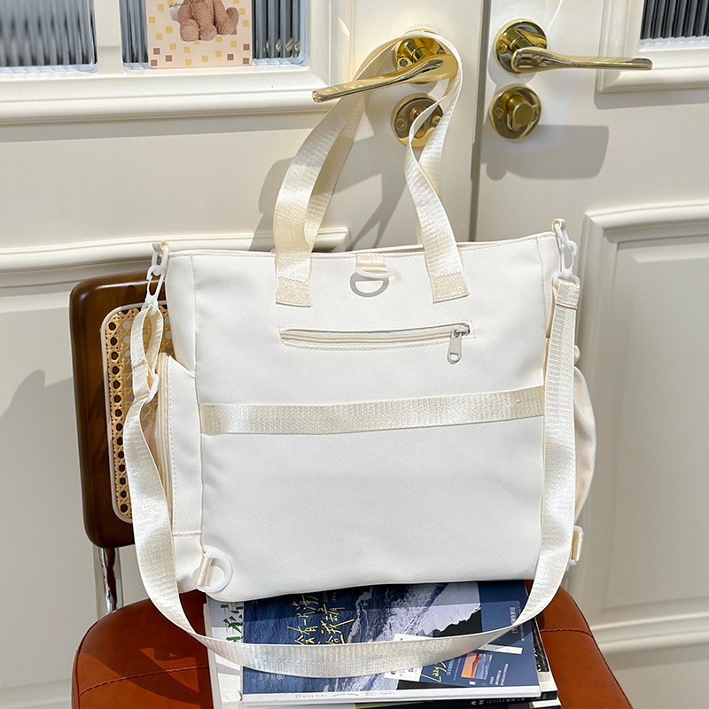 Japanese-style ins girl school pain bag, single-shoulder bag, 2D anime personality, transparent, junior high school student class crossbody bag Specification drawing