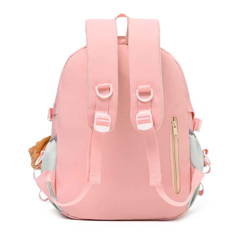 A new multi-compartment Japanese backpack with a horizontal color-blocking candy-colored design. It is a casual, simple and lightweight backpack for junior and senior high school students Specification drawing