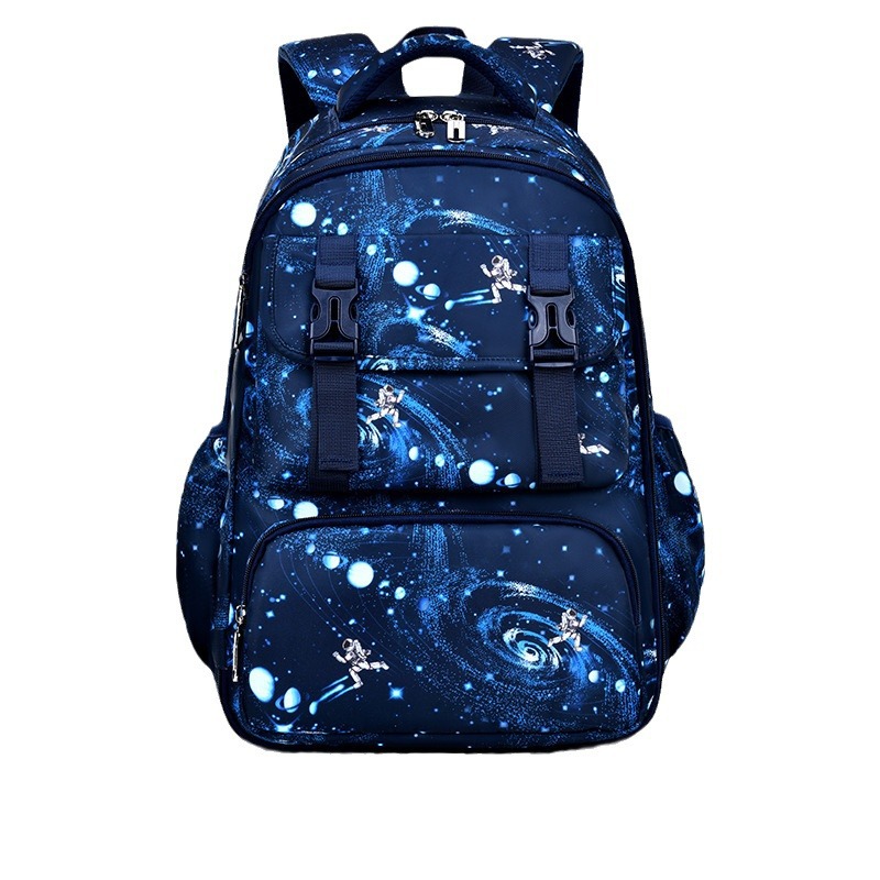 2023 New American-style schoolbag series for boys and girls in grades one to six with anti-slip and waterproof features Application Scenario