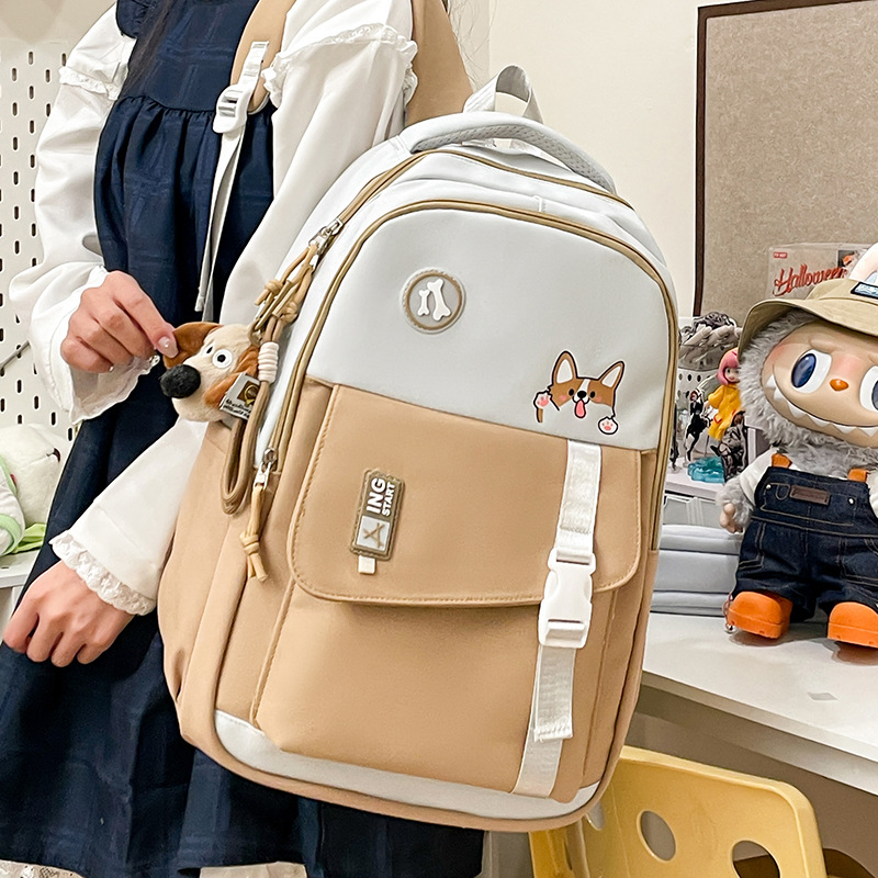The 2025 new Korean version large-capacity schoolbag for grades 1-6 is a casual, cute, fashionable, simple and versatile backpack details Picture