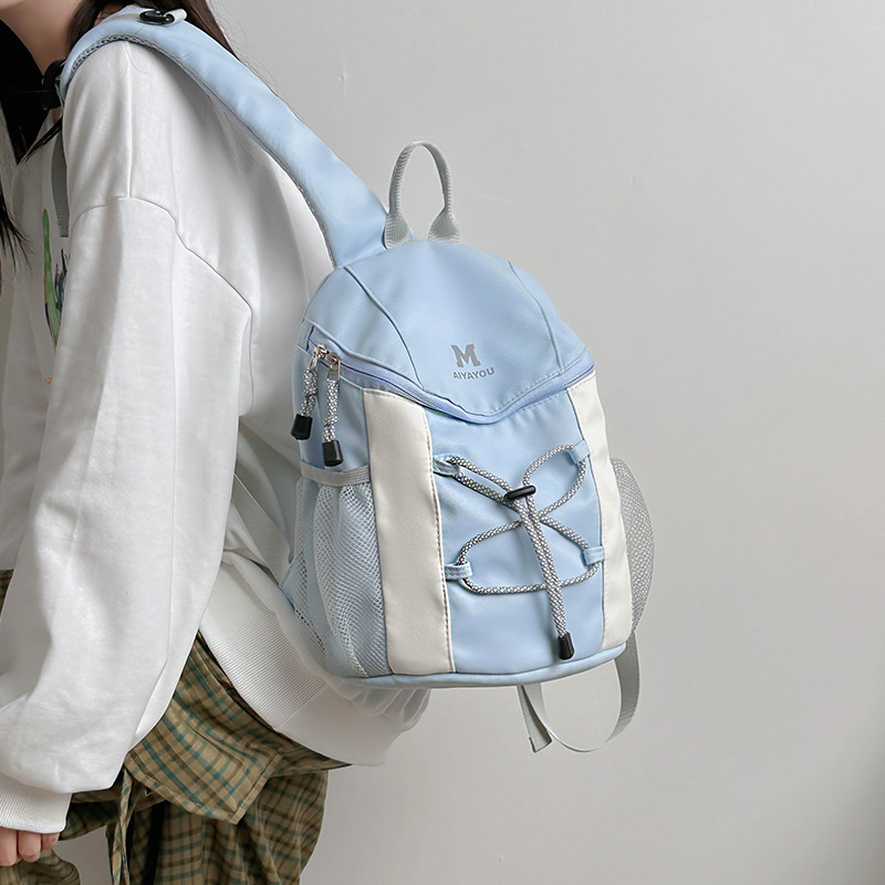 Cross-border sports small schoolbag for women, fashionable commuting cycling backpack, outdoor hiking and mountain climbing, color-blocking and charming backpack for men full figure