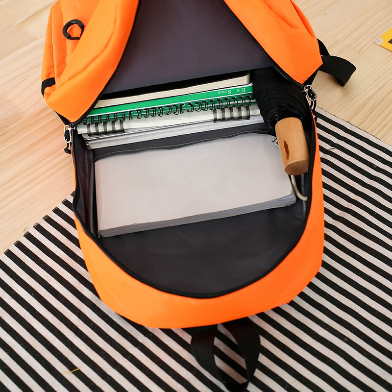 The schoolbag can be customized as a simple and solid-color LOGO backpack for primary school students, a large-capacity advertising backpack for outdoor leisure for both men and women Application Scenario