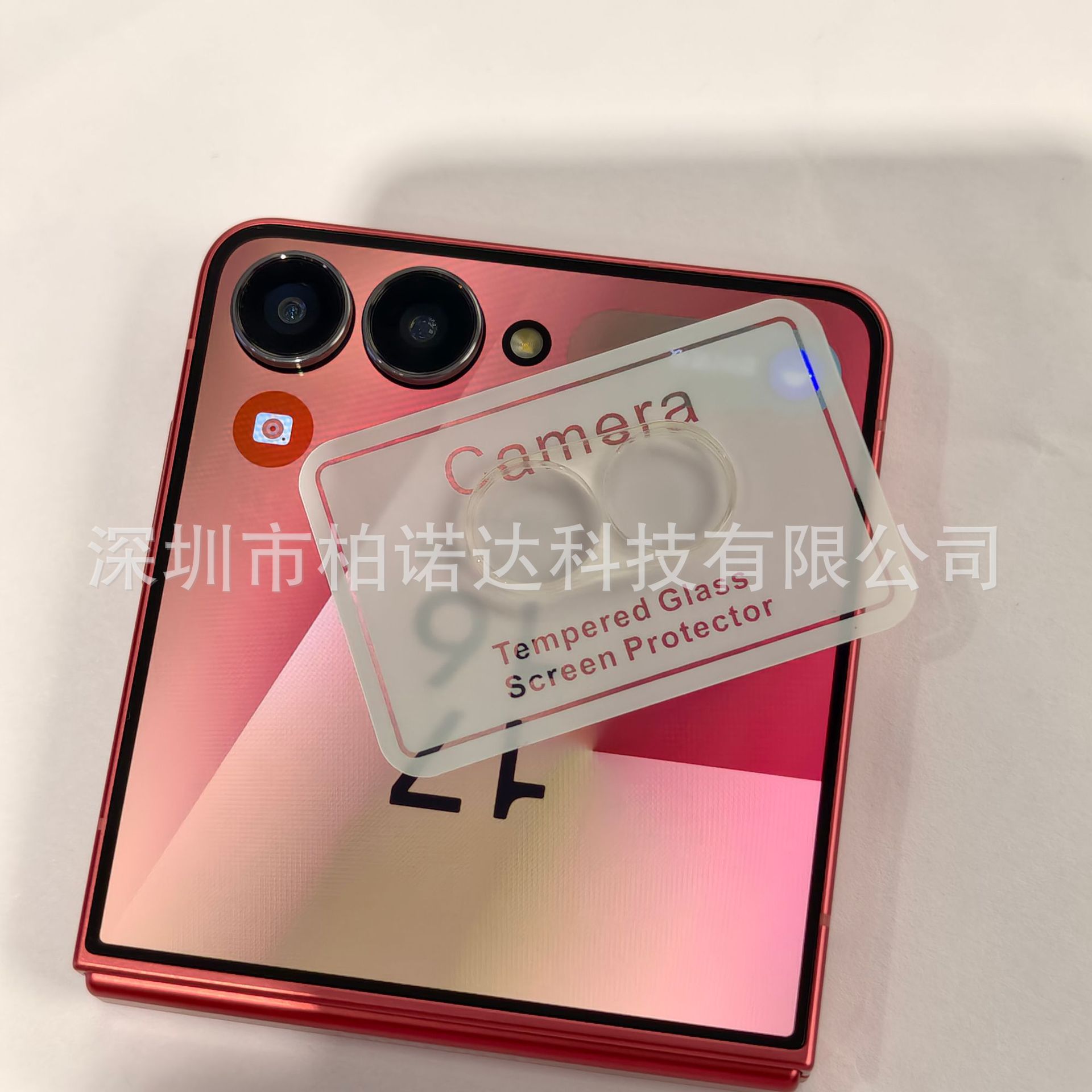 Applicable to Samsung ZFold7 lens film 3D arc-edge tempered film, Galaxy ZFlip7 lens film and rear screen film Application Scenario