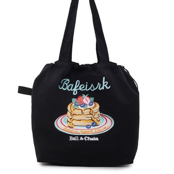 A new Japanese-style ins high-appearance-level fresh, sweet and cute embroidered small bag, a casual, simple and large-capacity bucket bag Item Picture