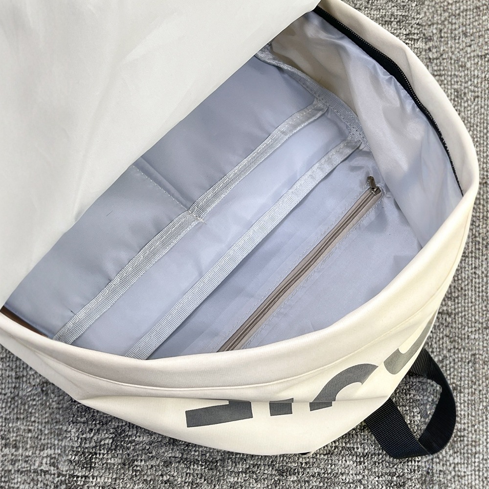 A Japanese-style Instagram student's versatile schoolbag with a schoolgirl style and a lightweight travel backpack Application Scenario
