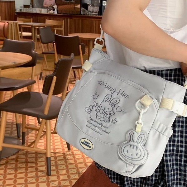 2025 New Japanese-style sweet girl shopping tote bag with large capacity and letter embroidery, a middle school student class tutorial bag details Picture