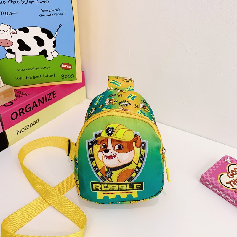 A new winter children's cartoon and animated dog woof Woof print crossbody bag for kindergarten casual outings Specification drawing