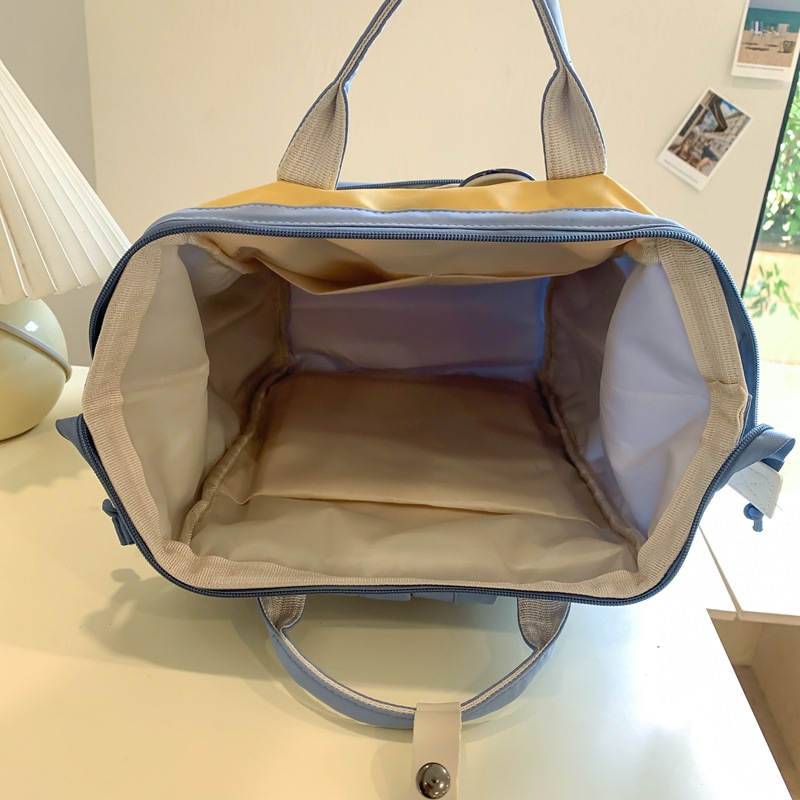 High-looking-level girl's ins fresh and clean backpack, large-capacity backpack for junior and senior high school students, fashionable color-blocking mommy bag Application Scenario