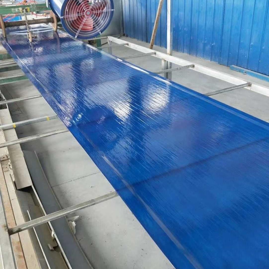 Sunshade sheet, color steel tile, RP blue, F sunshade sheet, transparent E fiberglass reinforced plastic endurance sheet, made of glass fiber Application Scenario