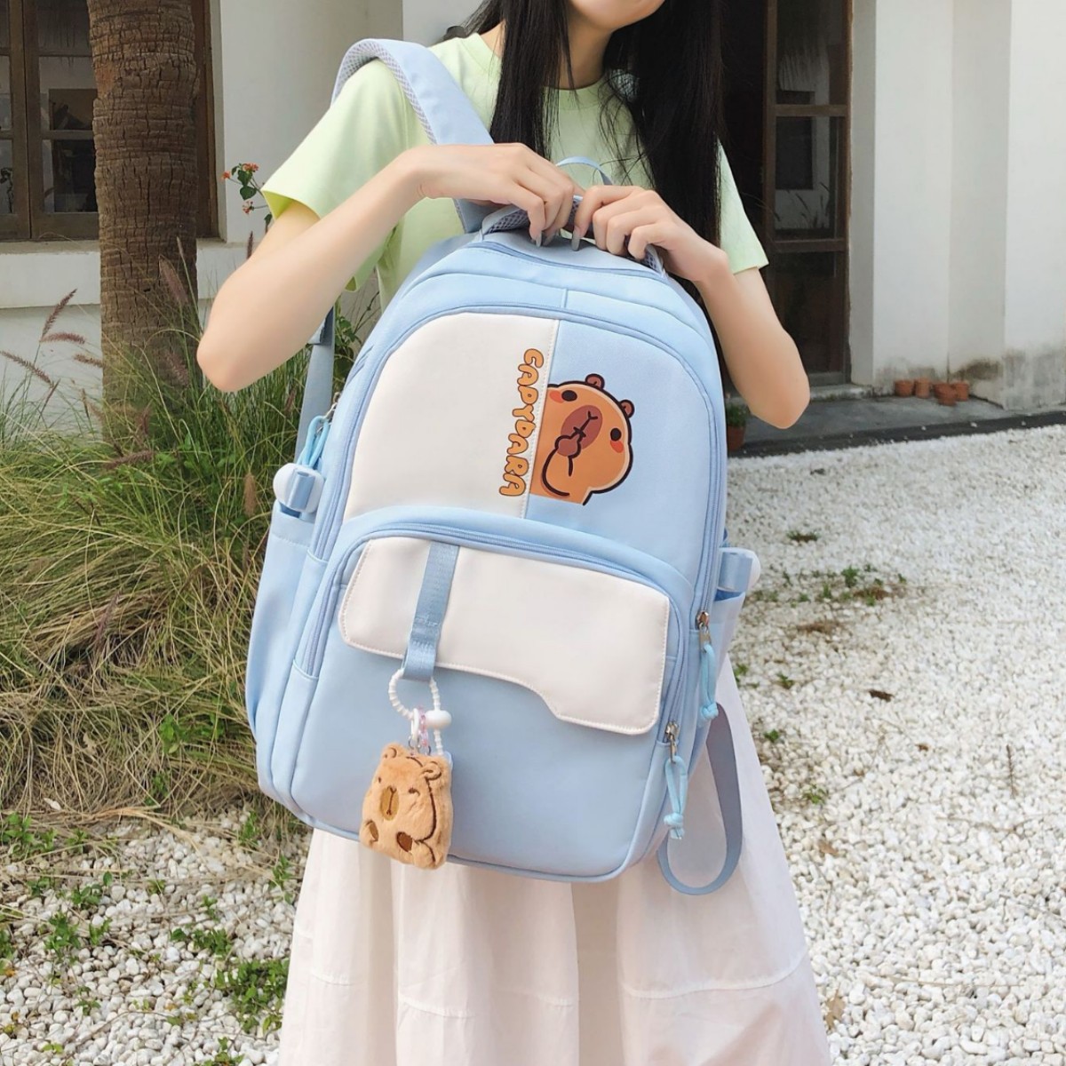 New high-appeartion-level girls' schoolbag for grades three to six, cute cartoon, lightweight, outdoor commuting, large-capacity backpack details Picture
