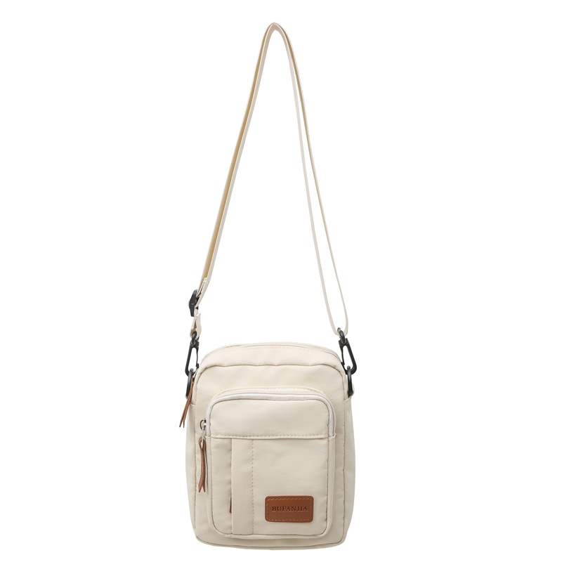 New black casual crossbody bag for men, small crossbody bag, Instagram trendy brand men's backpack, single-shoulder bag for women Item Picture