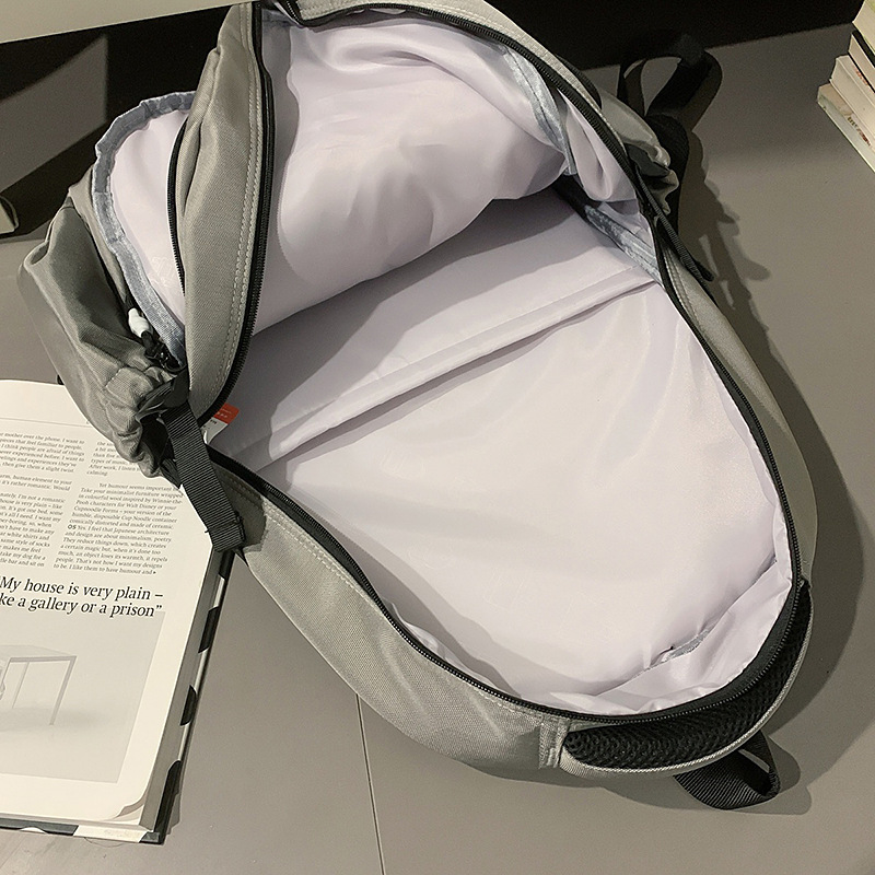A new, stylish and cool letter backpack from the Korean version of Instagram, featuring contrasting colors and a simple yet lightweight travel and mountaineering backpack Application Scenario