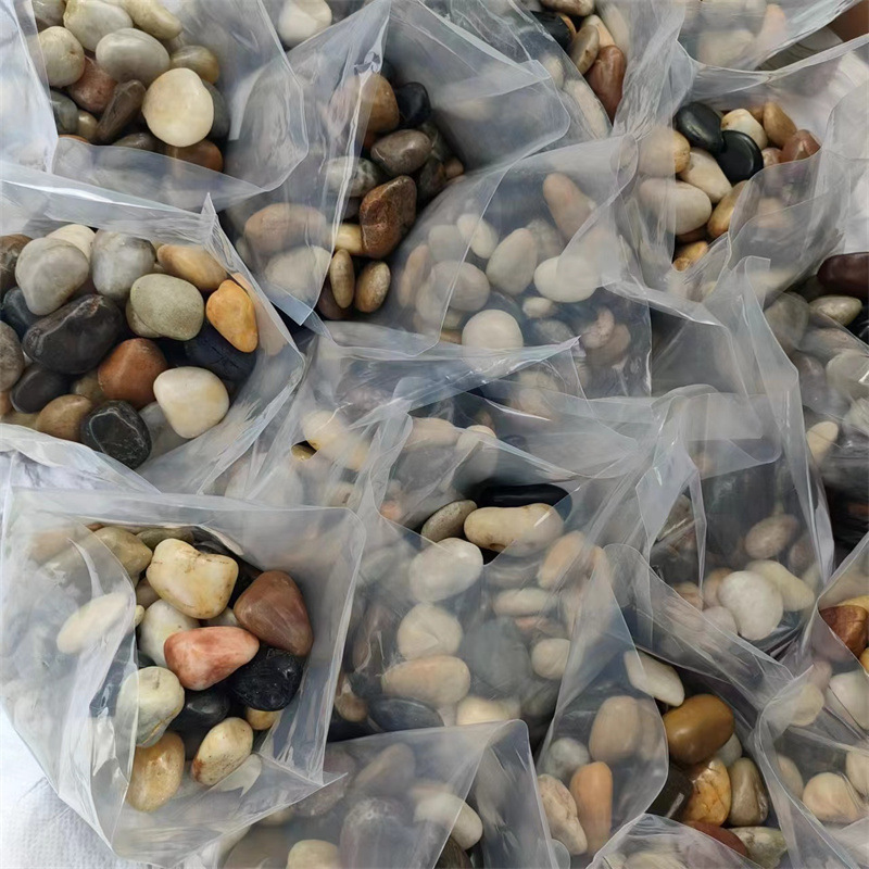 Black rain flower stones, small pebbles for paving, large stones, white soft pebbles, warm pebbles, courtyard and garden stones details Picture
