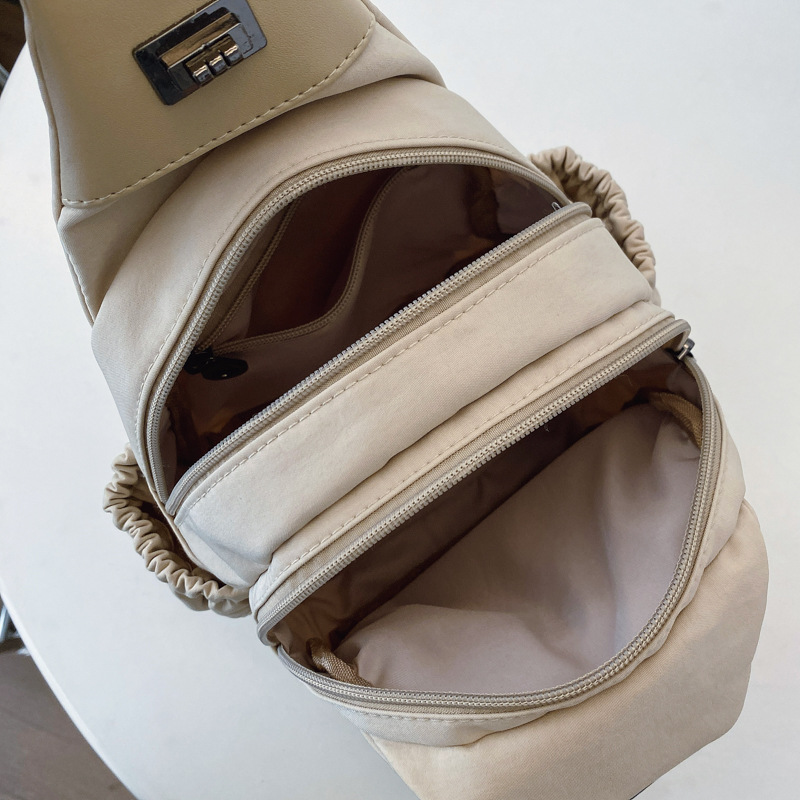 New lightweight and casual backpacks for travel: large-capacity single-shoulder chest bag, versatile crossbody bag, sporty and fashionable backpack Specification drawing