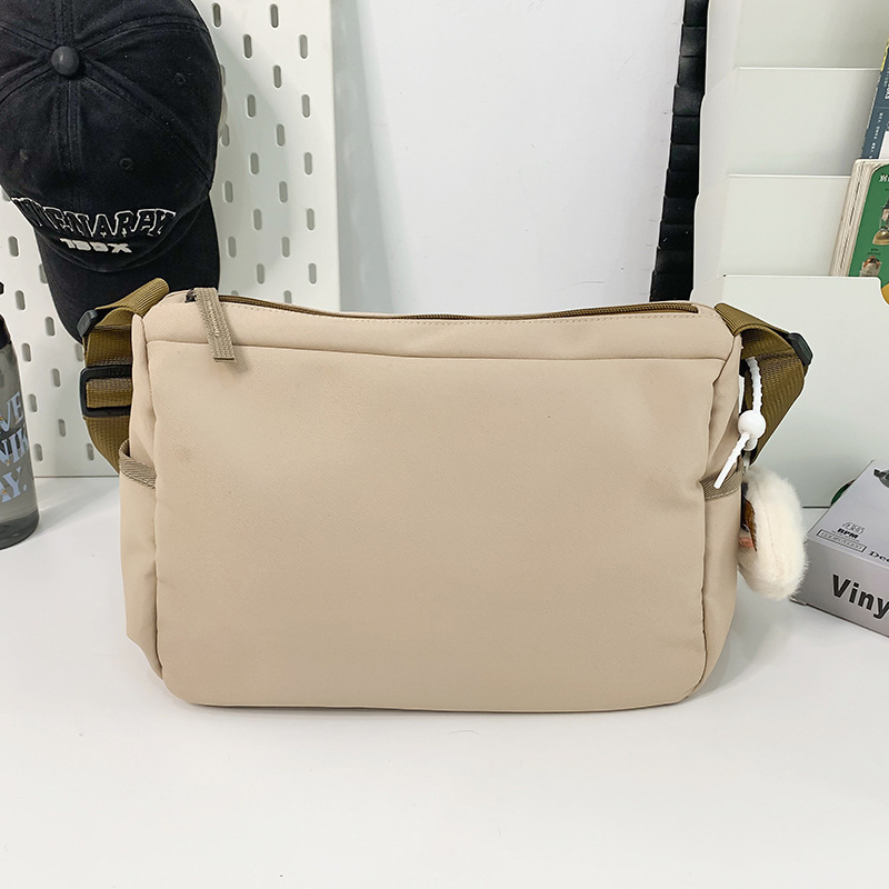 Commuter messenger bag, men's casual trendy crossbody bag, student class backpack, women's lightweight sports travel single-shoulder bag Specification drawing