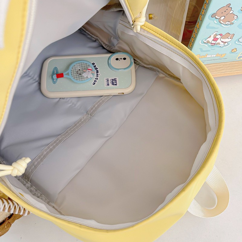 Summer's new cream-themed backpack with a girlish heart, Korean ins school style, high appearance level, high school student casual backpack Application Scenario