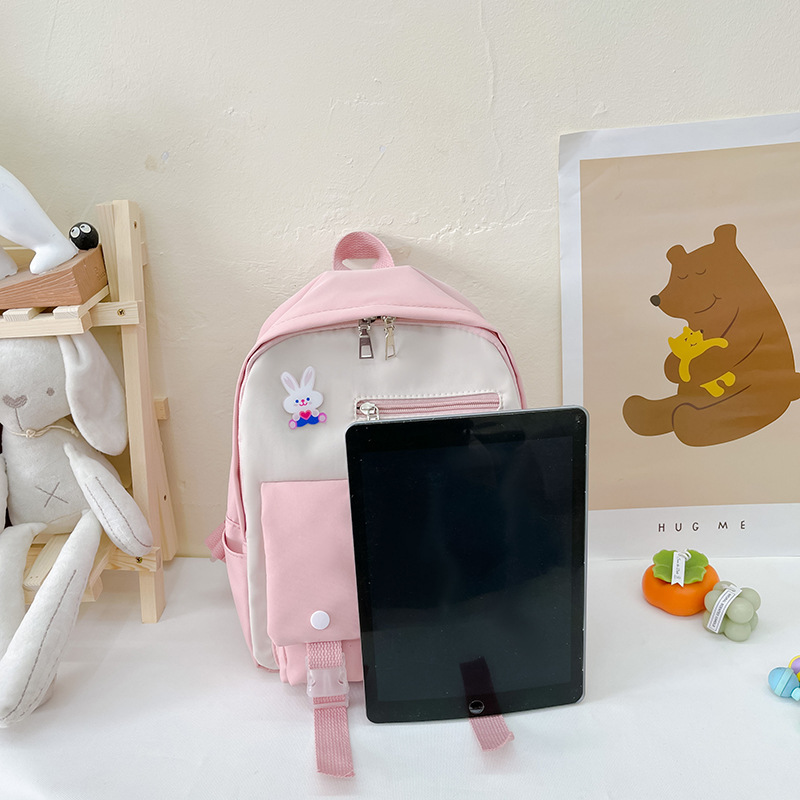 New cartoon color-blocking backpack, cute student schoolbag, casual and fashionable children's backpack for boys and girls Specification drawing
