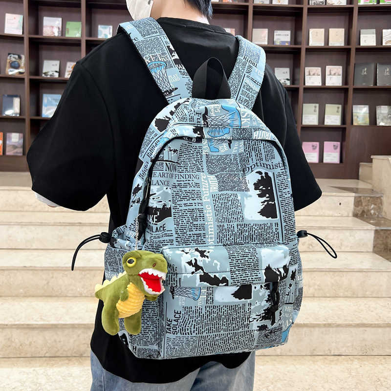 A new Korean version of Instagram, with a high level of appearance, personalized graffiti, trendy and cool backpacks, couple color contrast, simple and large-capacity backpacks details Picture