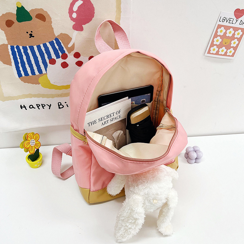 New plush toy backpack for women, personalized cartoon big rabbit bag, children's schoolbag Application Scenario