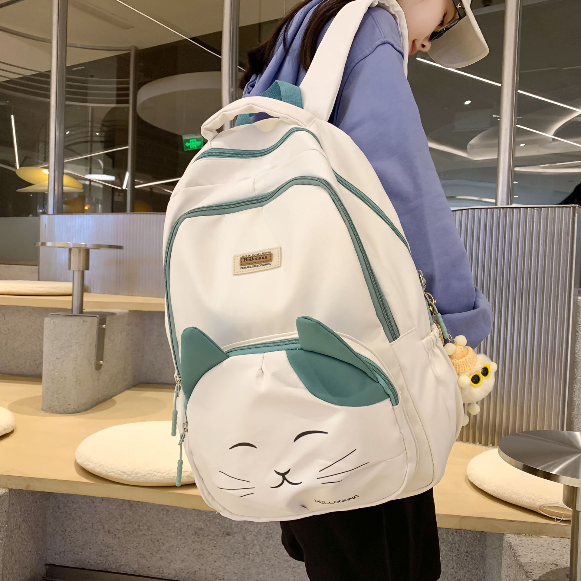 New Korean-style middle school backpack for girls, cute cat, forest style, college style, and backpacks for primary school students from grades three to six details Picture