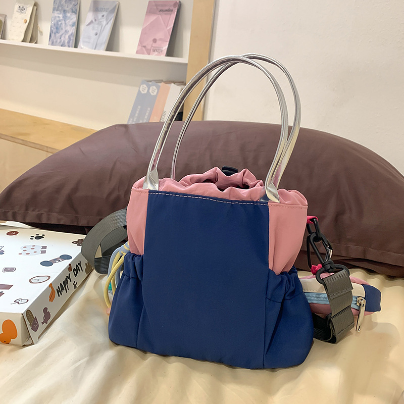 A new high-appeal, retro and cute, color-blocking bucket bag from Korean Instagram, a lightweight, drawstring crossbody bag for women Specification drawing