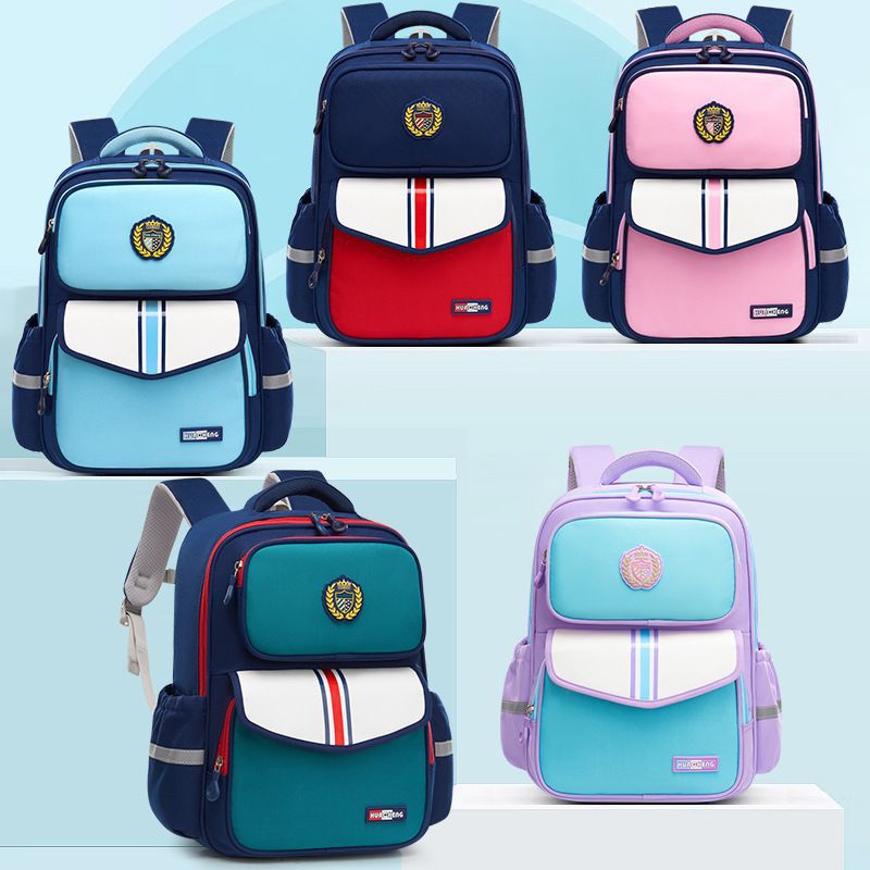 New fashionable British-style schoolbag for primary school students, large backpack for boys and girls in grades one to six, reducing the burden on both shoulders details Picture