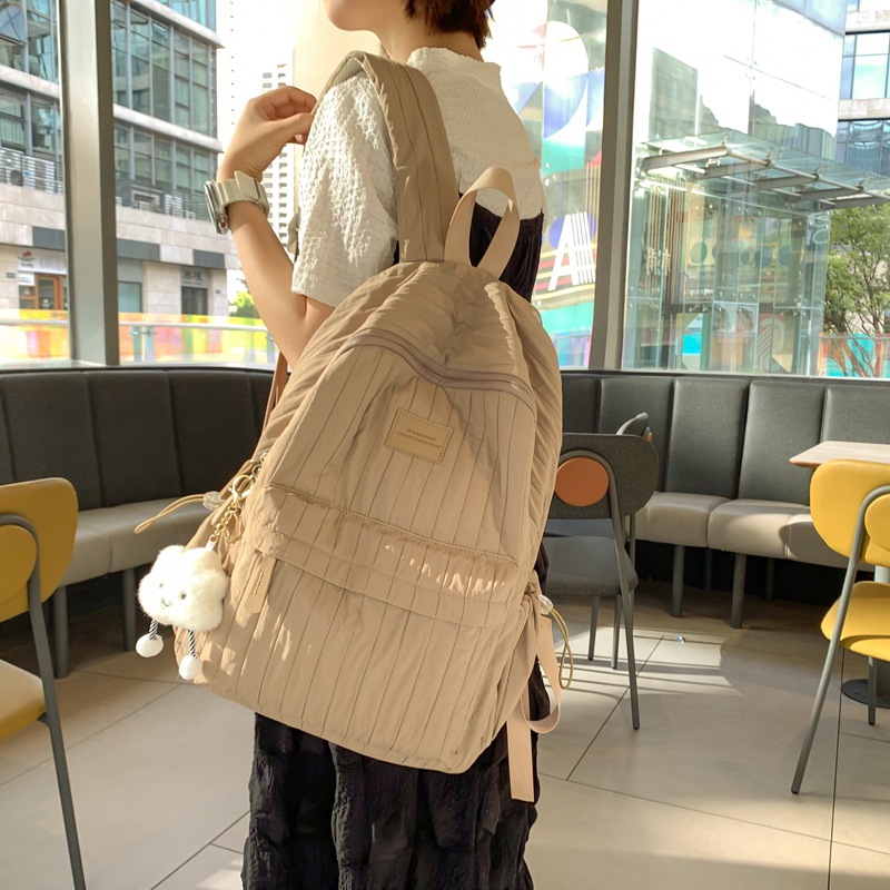 Forest-themed junior high school girl schoolbag, solid color, versatile, large-capacity backpack, fresh and light travel backpack details Picture