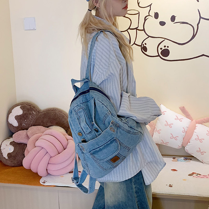 Denim backpack for women 2025 new style short-distance portable travel bag, large capacity, fashionable and versatile commuting schoolbag trend Specification drawing