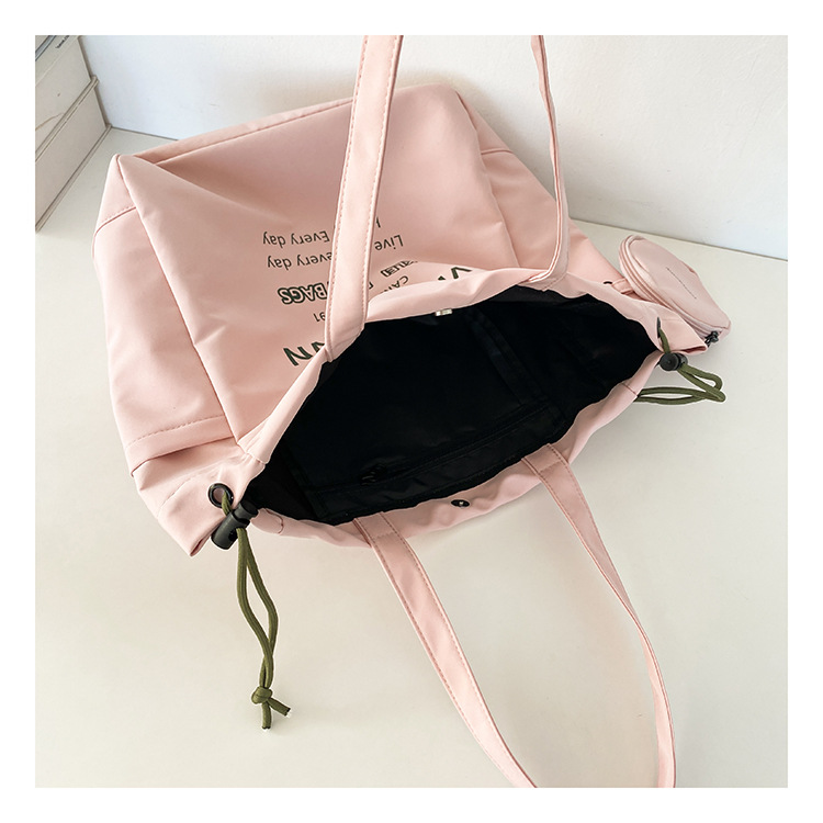 2024 New summer large-capacity bag, a laid-back commuting style for women, a versatile best friend single-shoulder bag, and a tote bag for work Specification drawing