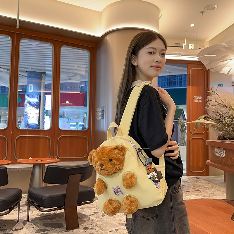 New high-appeartion-level cute cartoon bear doll backpack, student niche color design, casual and simple backpack full figure