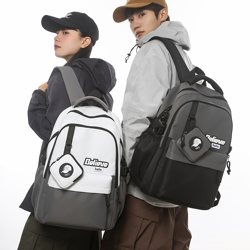 Junior high school schoolbag for girls, large capacity, high appearance level, contrasting color, high school student backpack, trendy college student couple backpack full figure