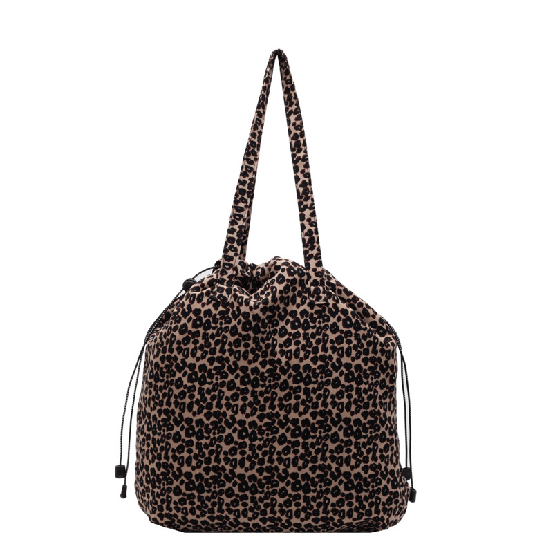 Simple leopard print drawstring crossbody bucket bag 2025 new style fashionable and casual single-shoulder bag, lightweight and large-capacity women's bag Item Picture