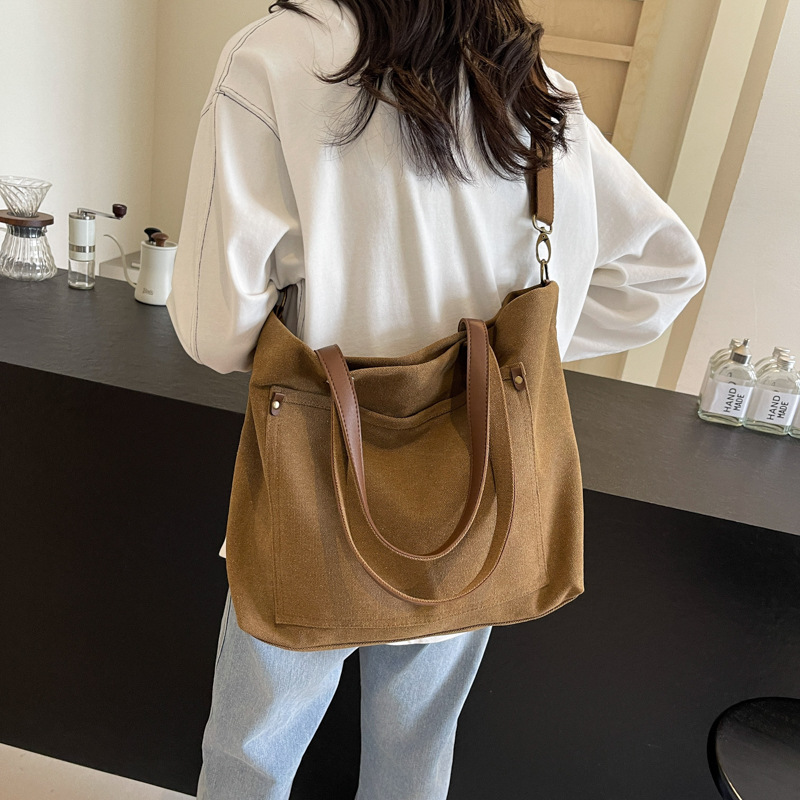 Casual large-capacity bag for women, Spring 2025 new versatile crossbody canvas bag for class and commuting, single-shoulder tote bag full figure