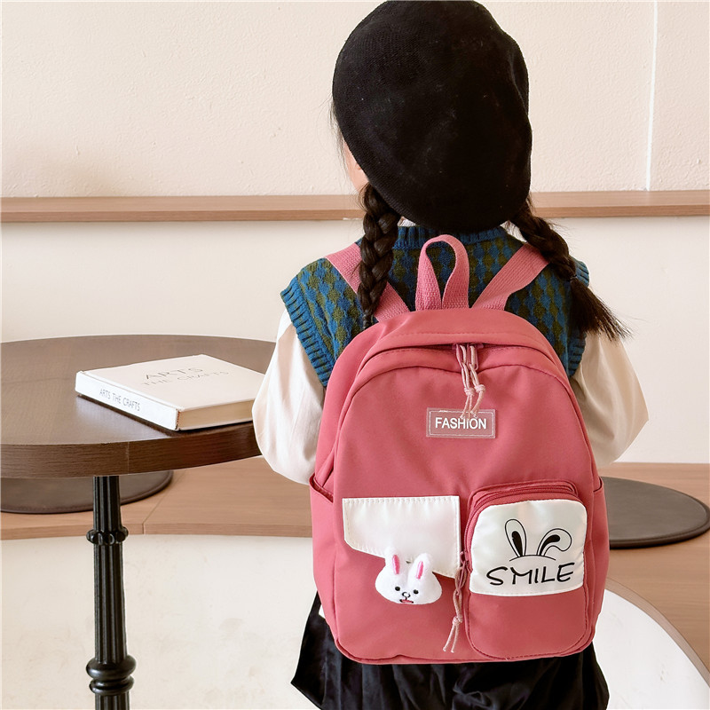 The new cute rabbit backpack is a light and convenient bag for girls to go out and a versatile bag for boys and girls to reduce the burden details Picture