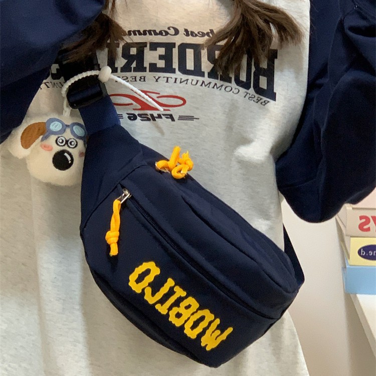 Women's ins style, Japanese fashion, simple letter single-shoulder bag, men's shoulder bag, versatile and casual, student crossbody bag, trendy full figure
