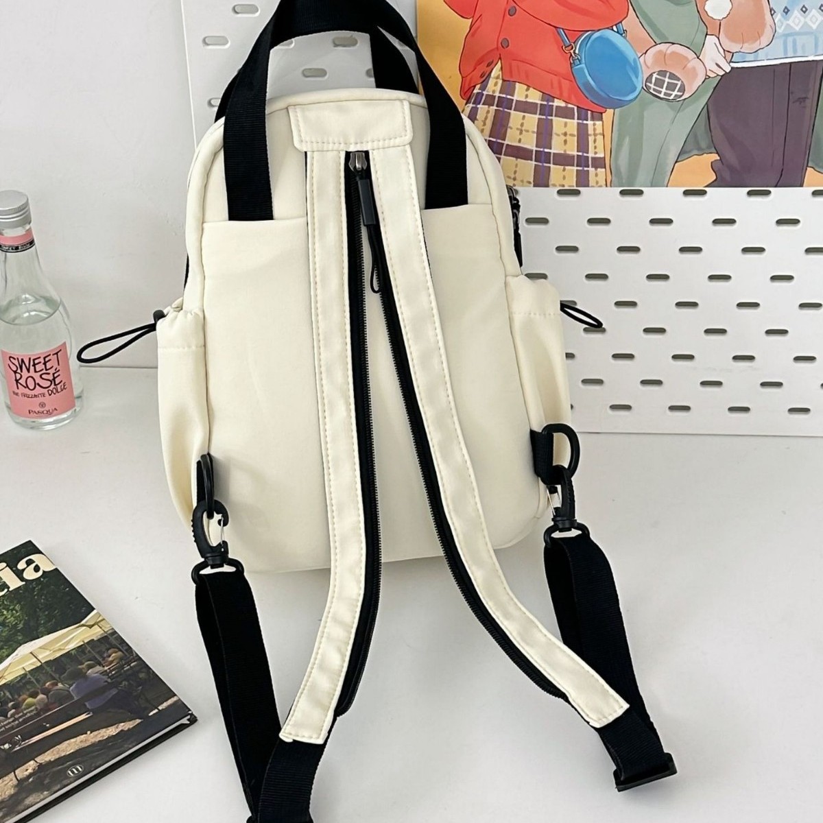 Summer new simple solid color mountain-style functional small shoulder bag, versatile for outdoor travel and sports, lightweight small backpack for men Specification drawing