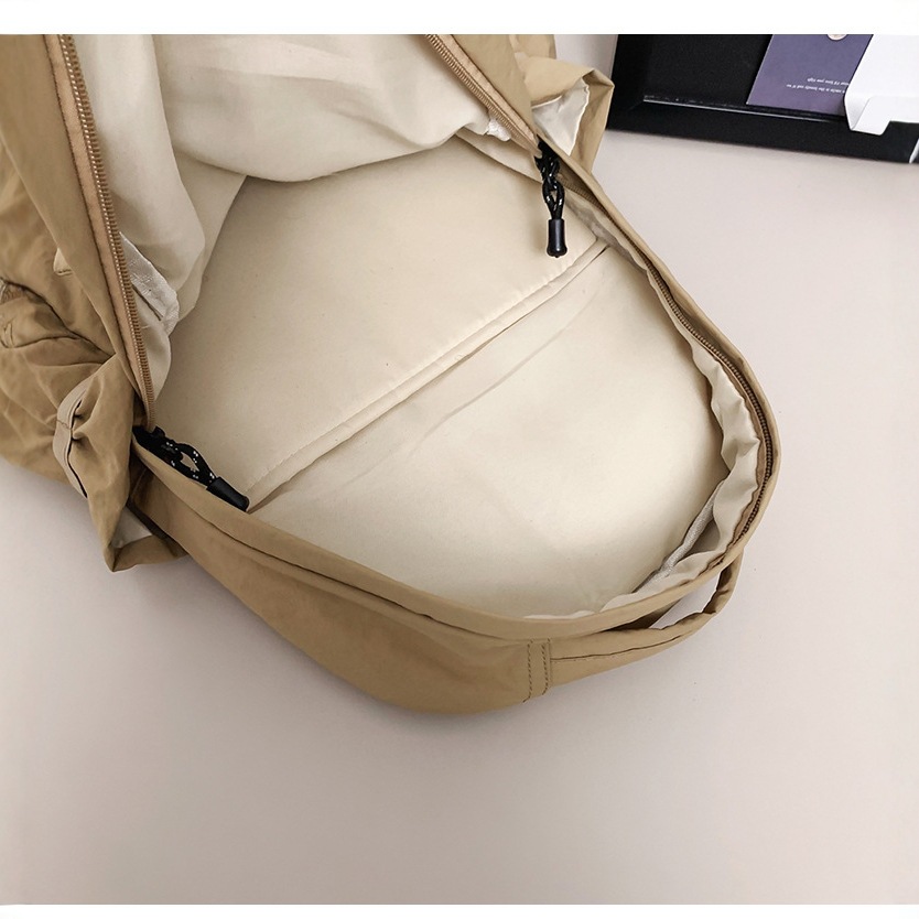 Gender-neutral, unisex, high-end backpack, versatile, lightweight outdoor travel bag, super popular small schoolbag on Instagram Application Scenario
