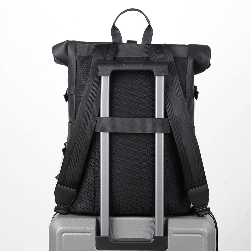 New cross-border backpack for men, a high-end casual backpack, a trendy outdoor travel backpack with large capacity Application Scenario
