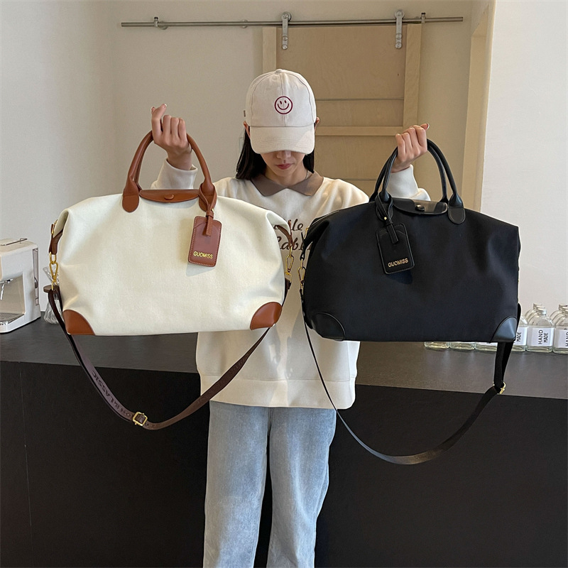 New high-appearance-level sports bags, women's swimming and fitness bags, large-capacity short-distance travel bags, and women's lightweight luggage bags full figure