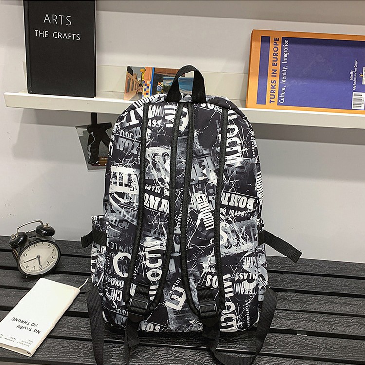 New 2025 niche design graffiti schoolbag for middle and high school students, men's high-end style, large-capacity multi-compartment backpack Specification drawing