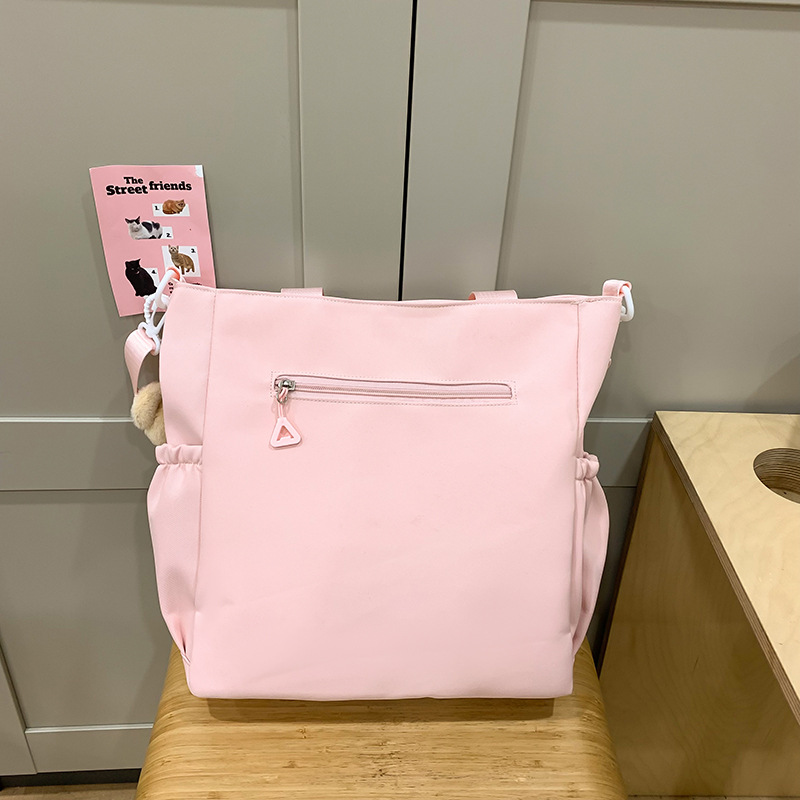 Cute color-blocking hand-held shoulder bag, large-capacity crossbody bag, a casual commuting bag for female college students attending classes, and a make-up class bag Specification drawing