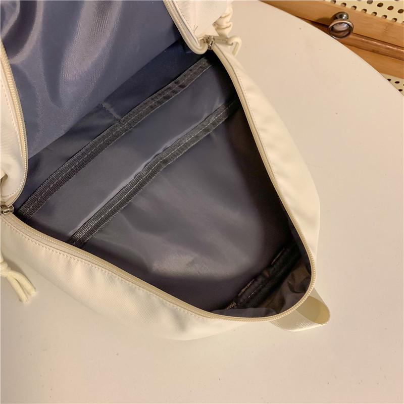 Japanese-style ins transparent badge, large-capacity, versatile, school-style student backpack, sweet girl mini backpack Application Scenario