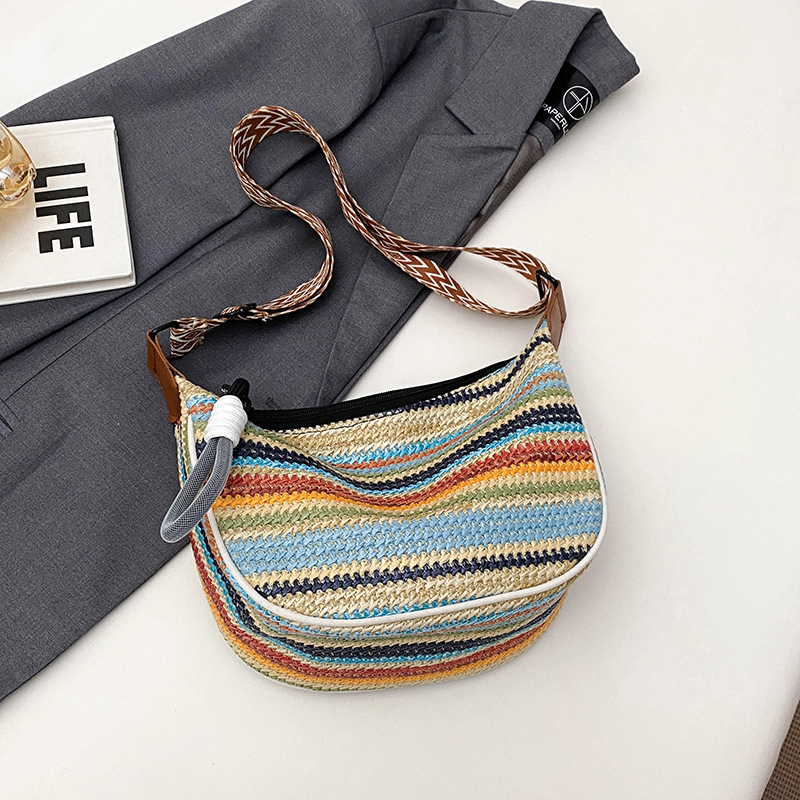 A new Korean-style Instagram niche design trendy and cool bag for women with contrasting colors, a lightweight bag for shopping, leisure and vacation, and a beach bag Specification drawing