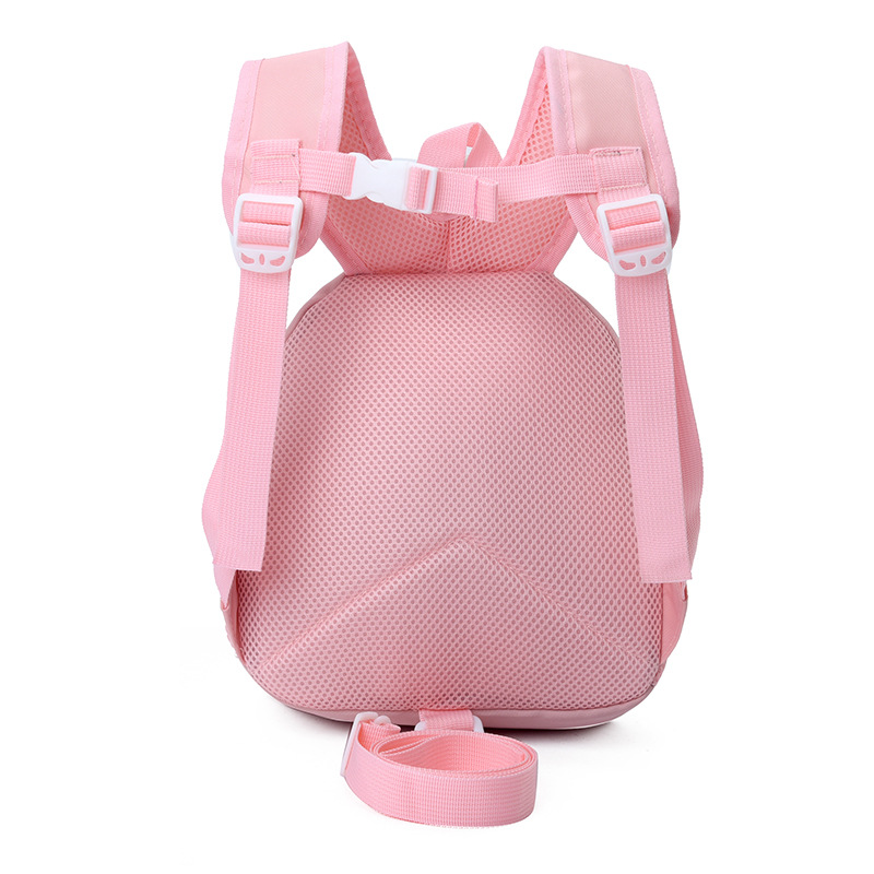 For the small and middle class of kindergarten, girls are cute and have a high level of good looks. Boys are lightweight backpacks with anti-wandering ropes and backpacks Specification drawing
