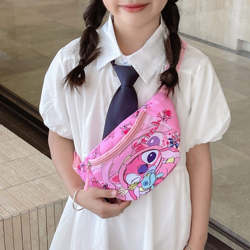 Summer new children's coin purses, cartoon waist bags for boys and girls, outdoor lightweight crossbody bags, Teddy small backpack bags Application Scenario