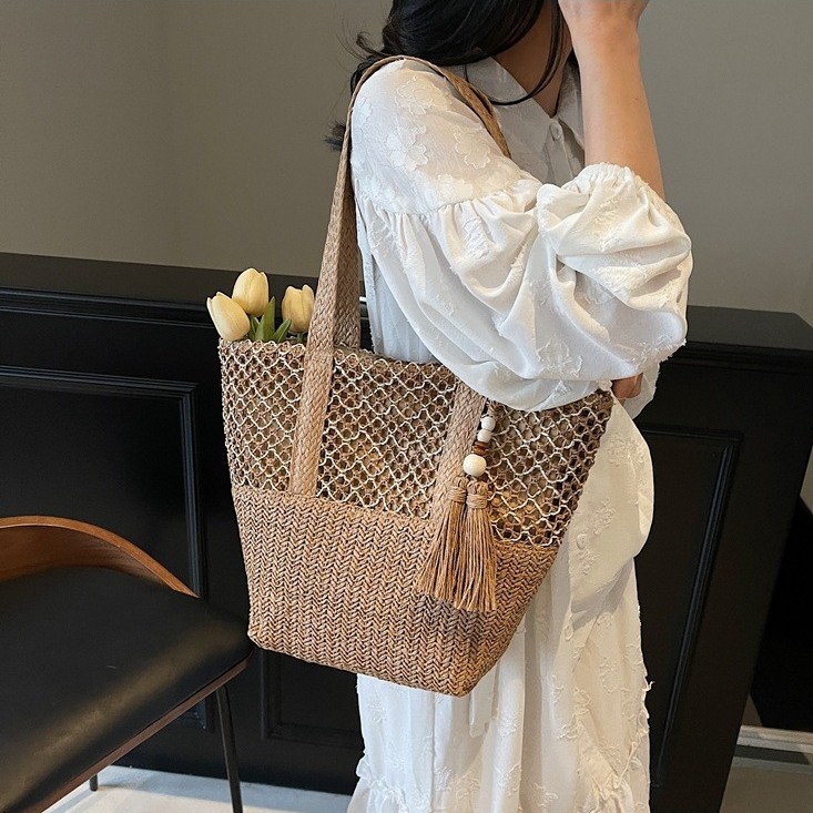 Summer fashion woven bag for women 2025 New French country style Fairy Seaside vacation single-shoulder tote bag full figure