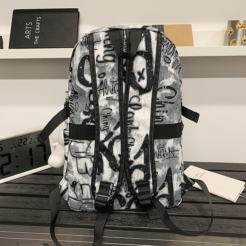 Personalized graffiti InS-style large-capacity schoolbags for grades 3-6, cool and casual brand backpacks, cross-border trend backpacks Application Scenario