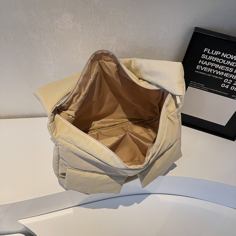 Korean style simple and versatile tote bag for women, Spring 2025 new large-capacity fabric bag, laid-back style single-shoulder crossbody bag Specification drawing